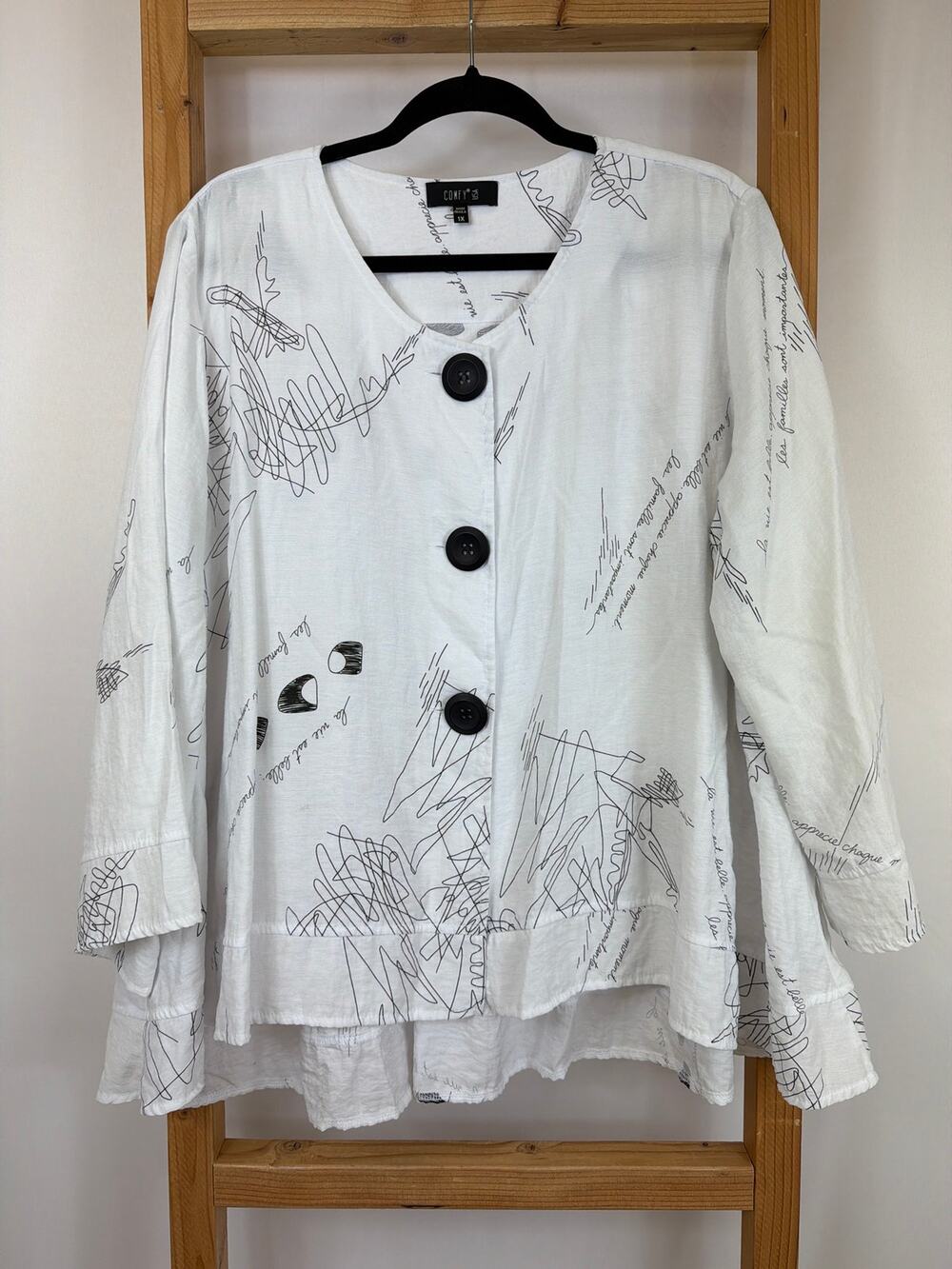 Comfy USA White 3/4 Sleeve Ruffled Bottom Button-Up Tunic  Top XL